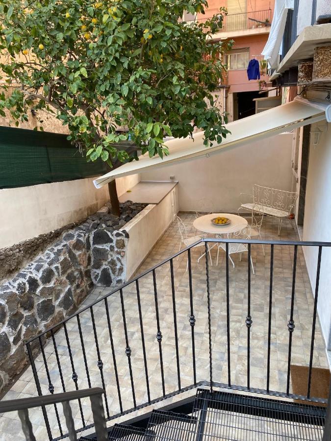 Cortile Mongibello Katania Zewnętrze zdjęcie