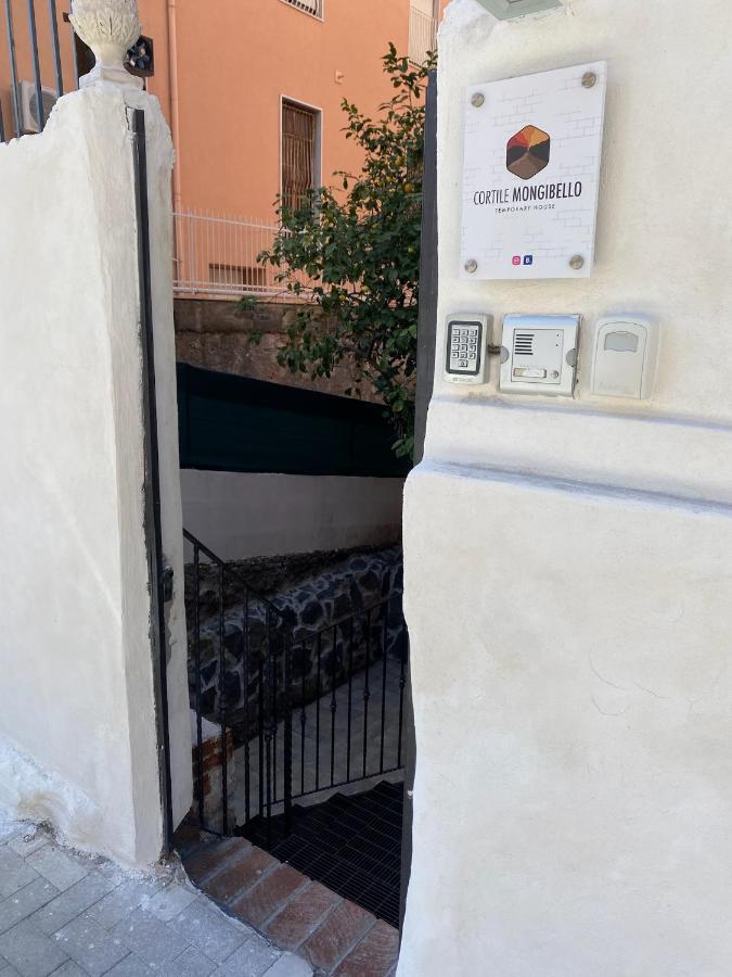 Cortile Mongibello Katania Zewnętrze zdjęcie